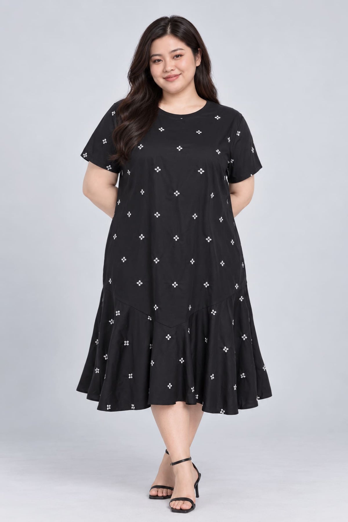 TE+ : Gisele Dress in Dainty Bloom