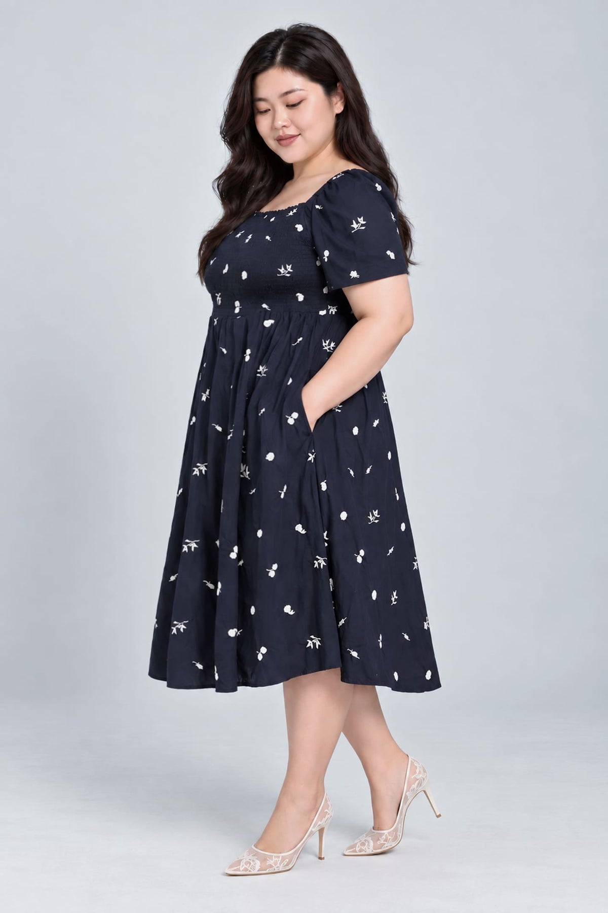 TE+ : Sora Dress in Botanical Notes