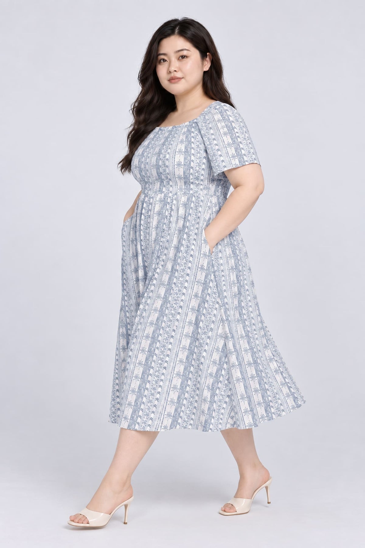 TE+ : Sora Dress in Willow Porcelain