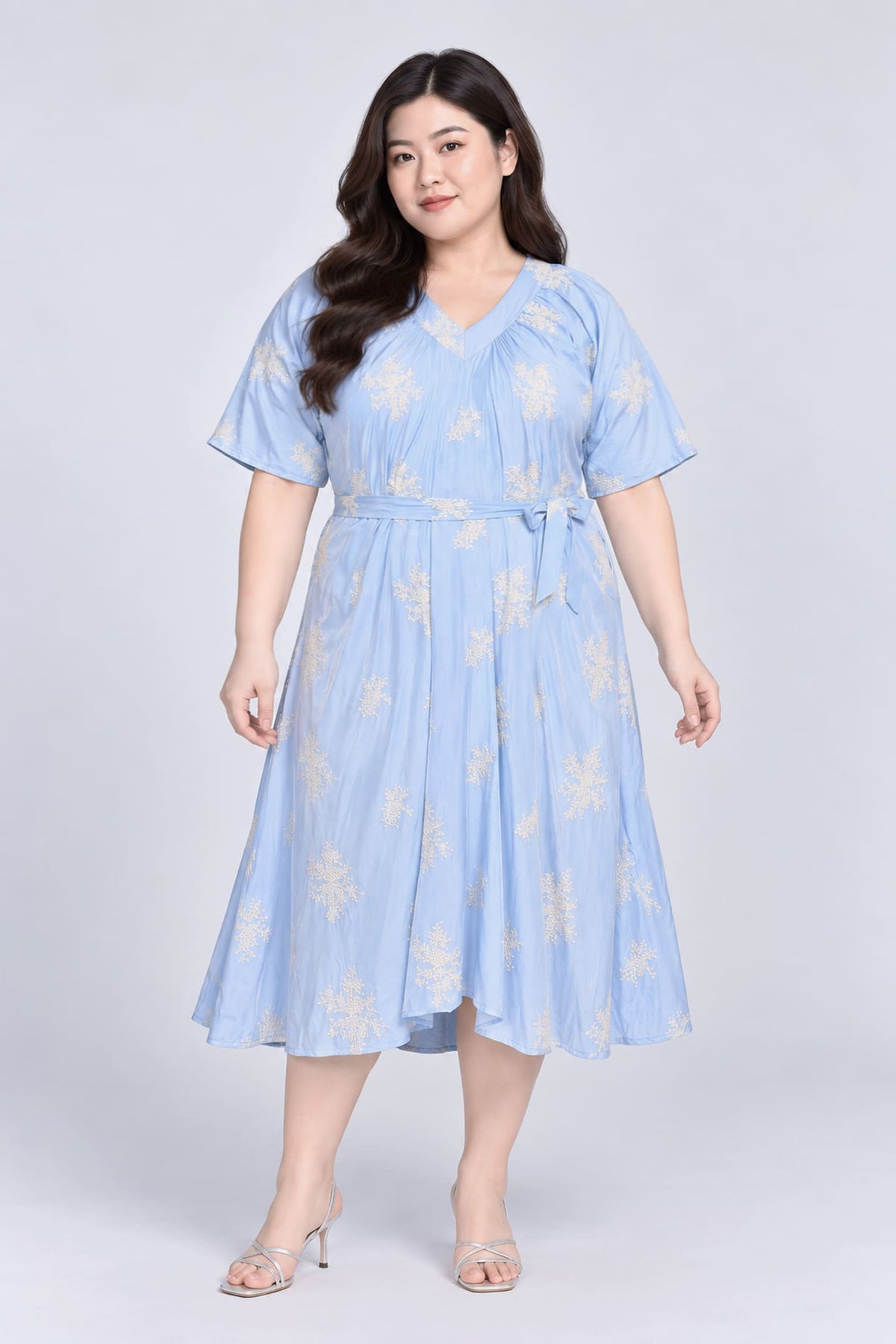 TE+ : Whitney V Dress in Snow Blossom