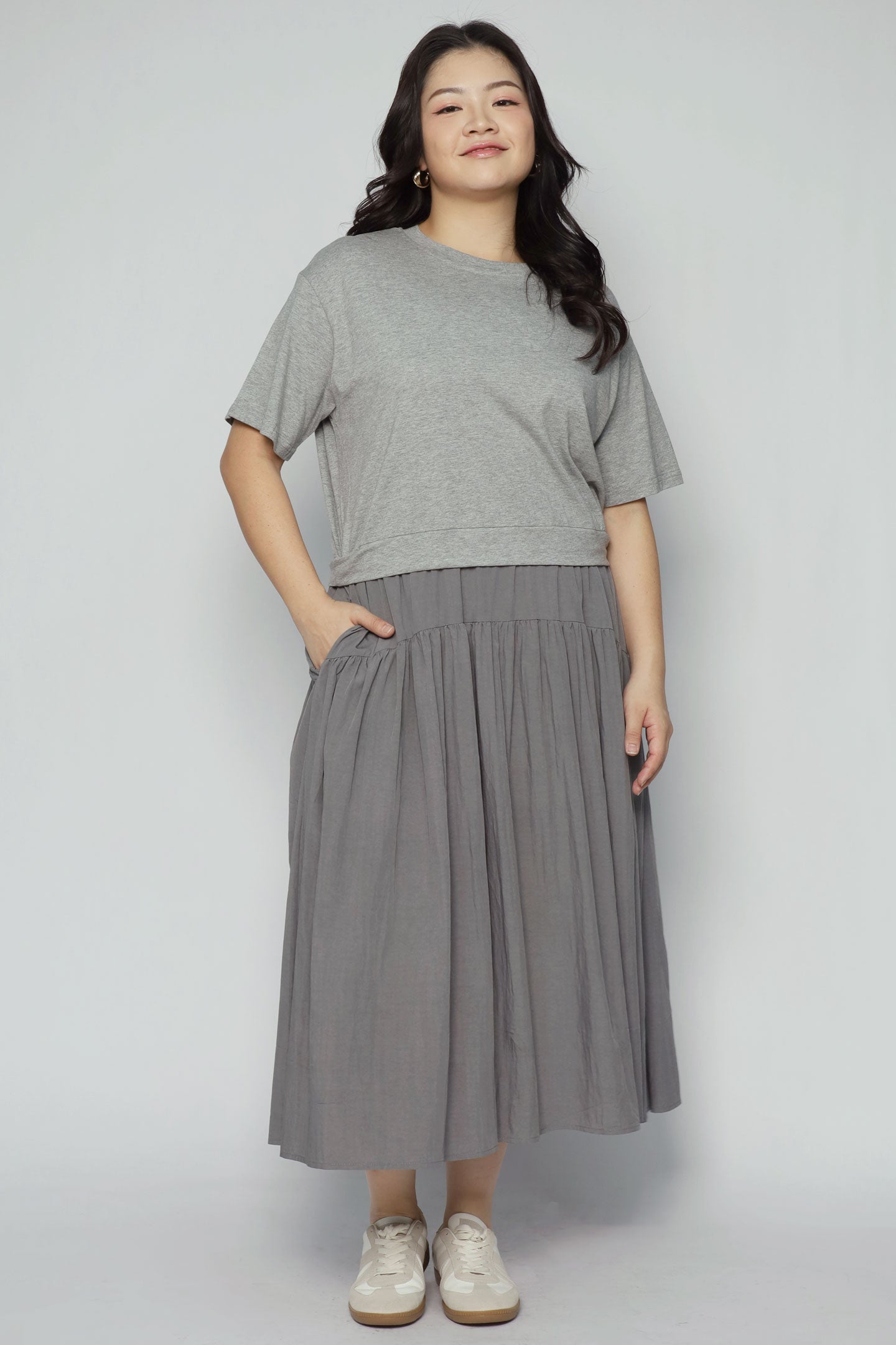 Tikkie Dress in Grey
