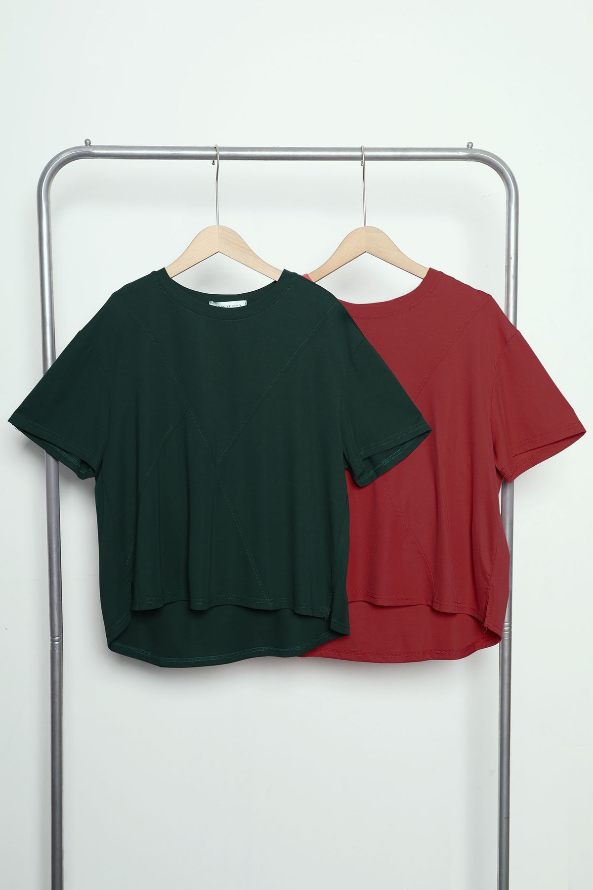Easy by TE - Uxia Geometric Panel Top in Green