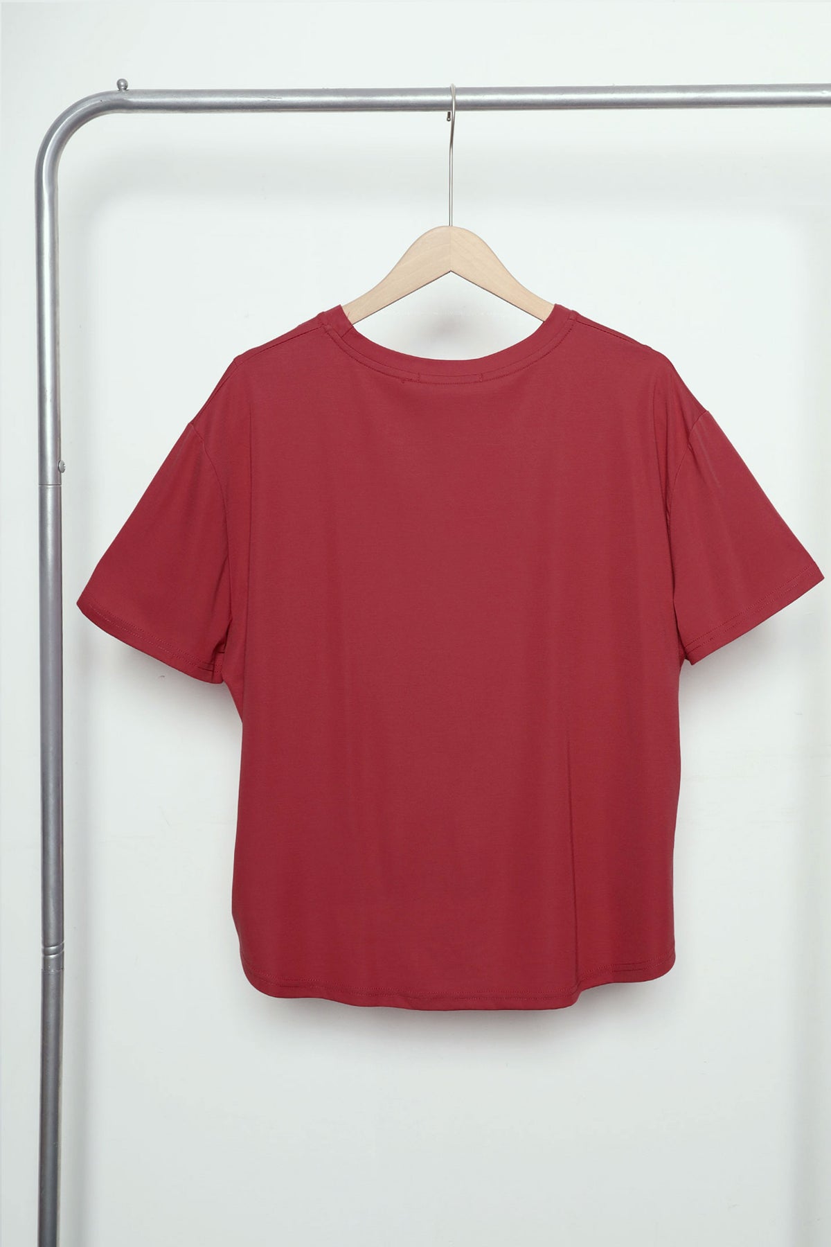 Easy by TE - Uxia Geometric Panel Top in Blush Red