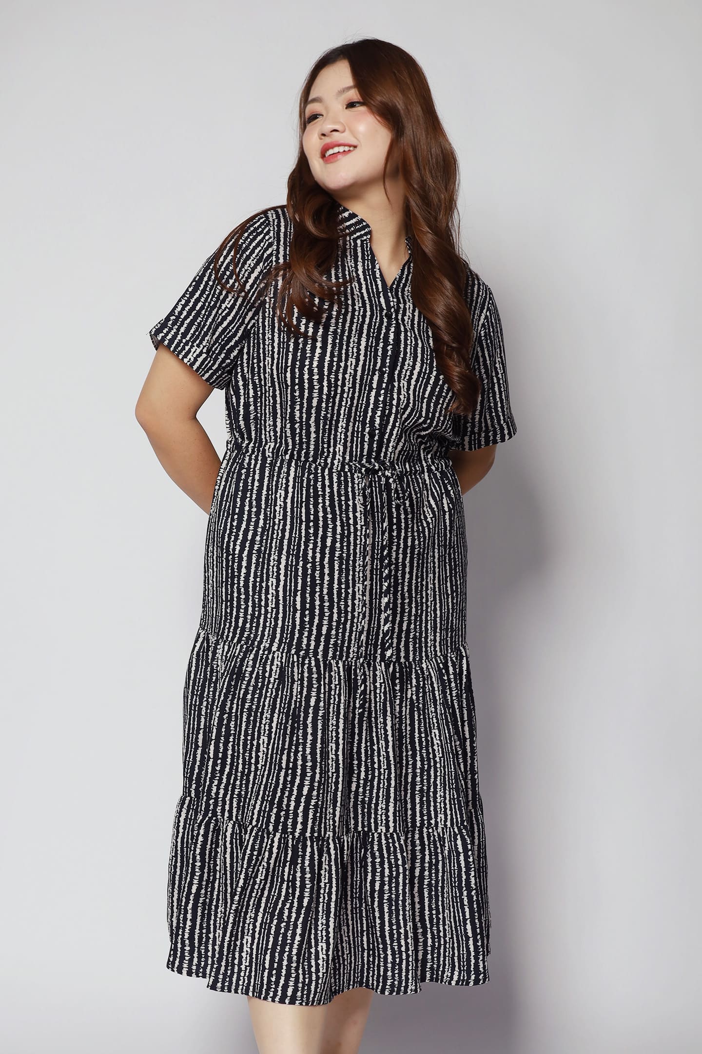 Vedette Dress in Lines