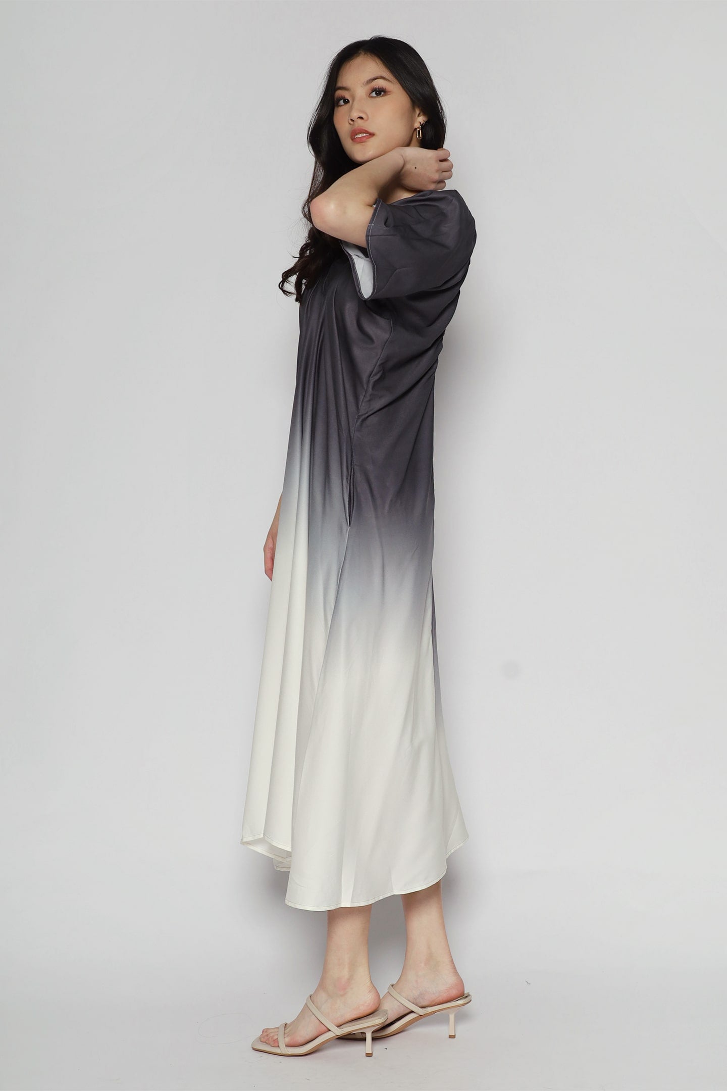 Whitney V Dress in Grey Gradient