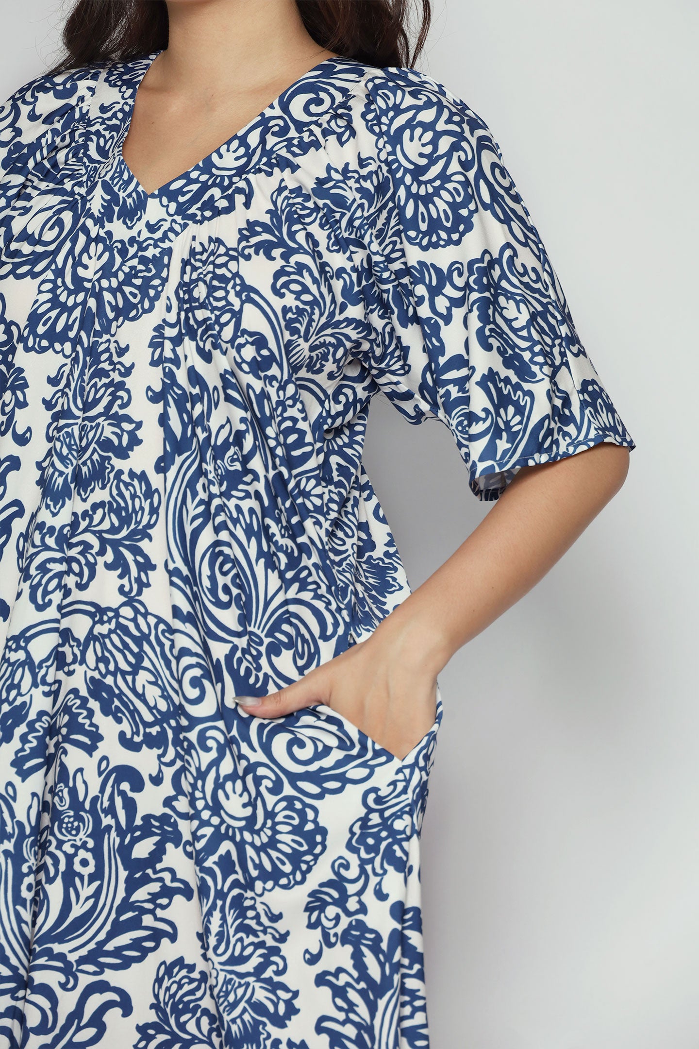 Whitney V Dress in Bluelit Blooms