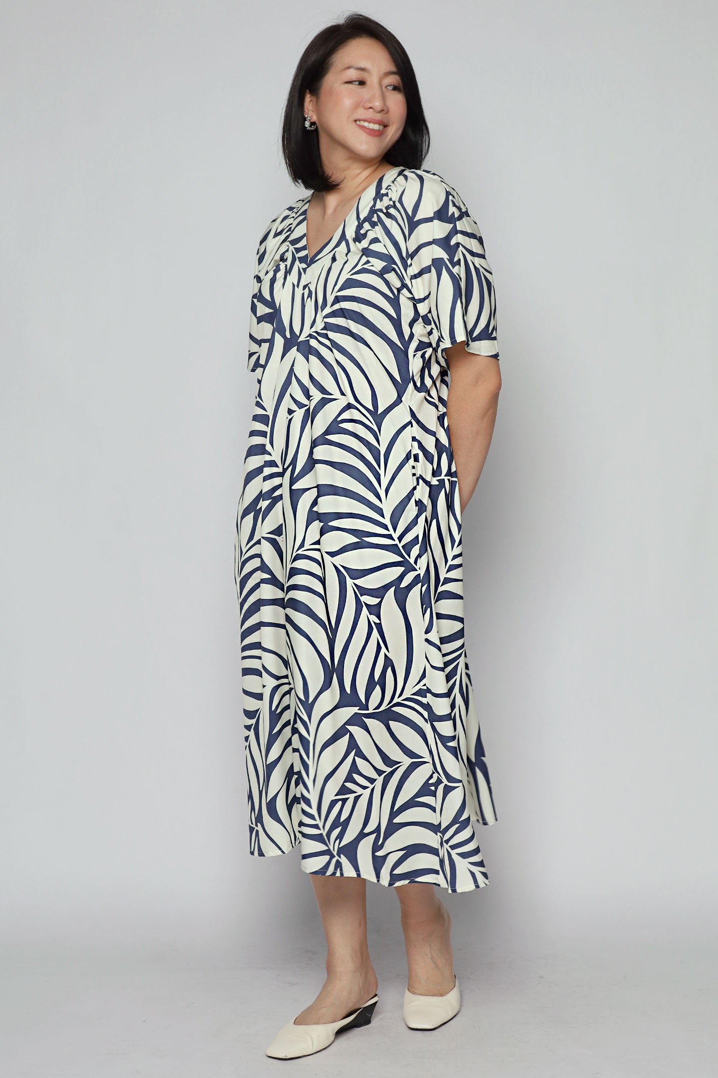 Whitney V Dress in Botanique Fern