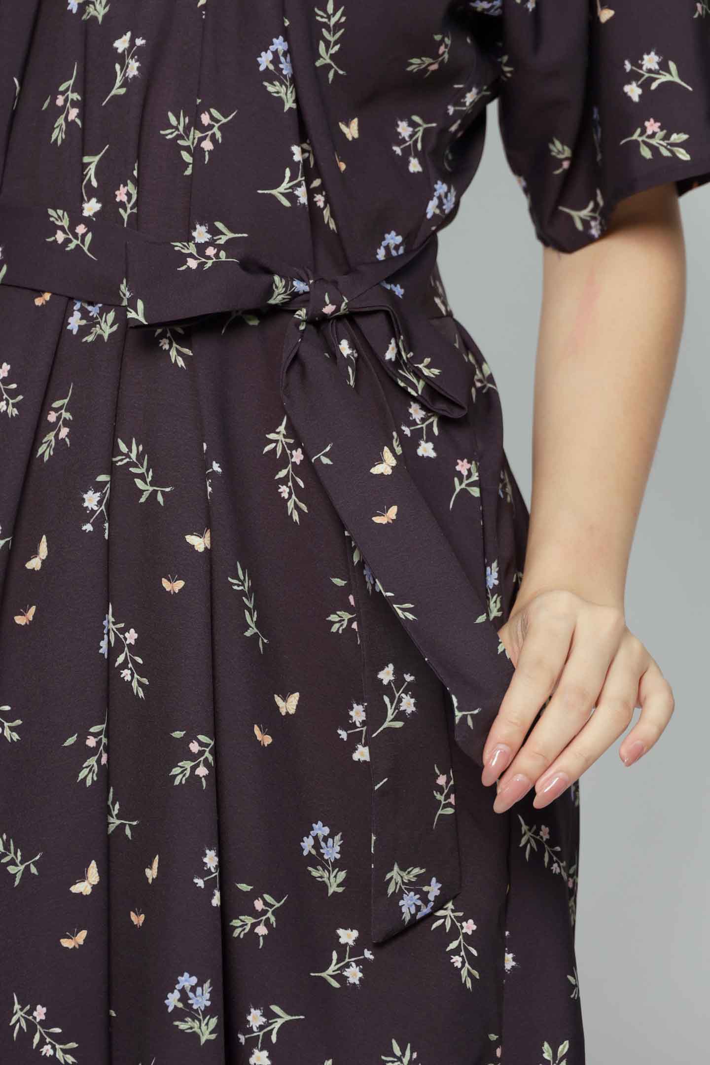 Whitney V Dress in Floral Daydream