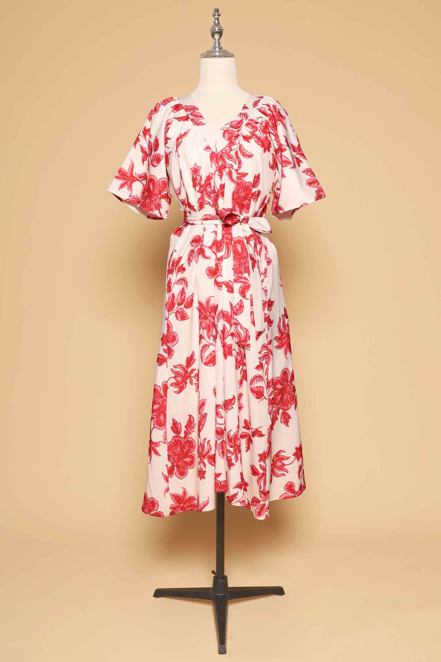 PO - Whitney V Dress in Red Festive Blooms