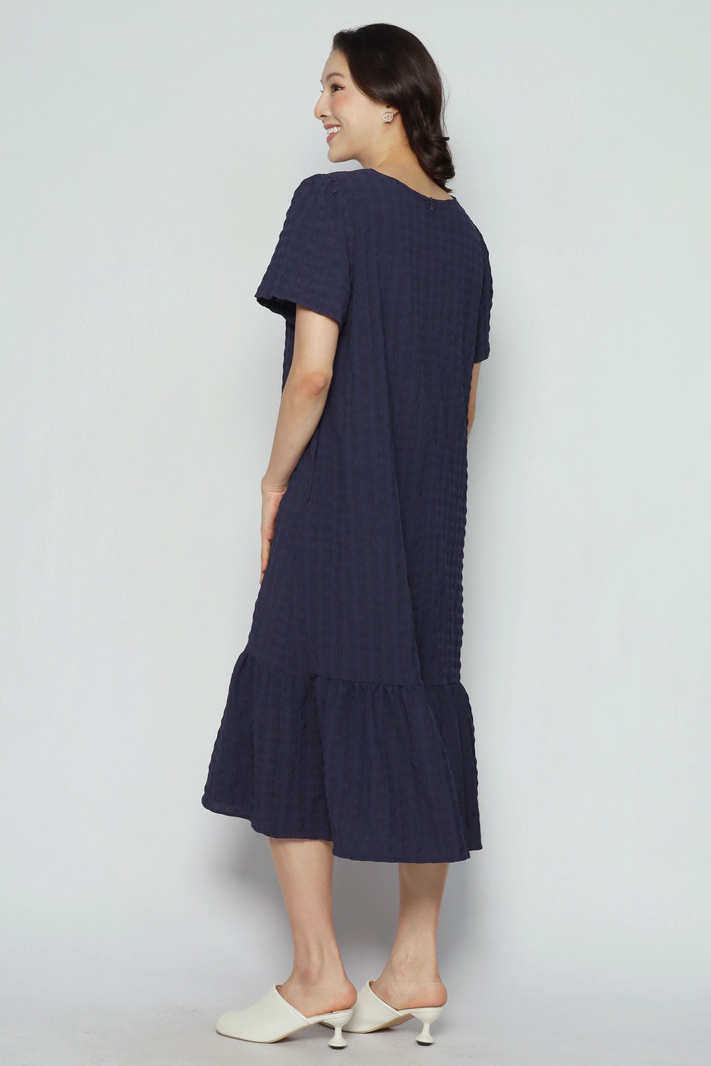 Backorders Xing Dress in Blue Textured