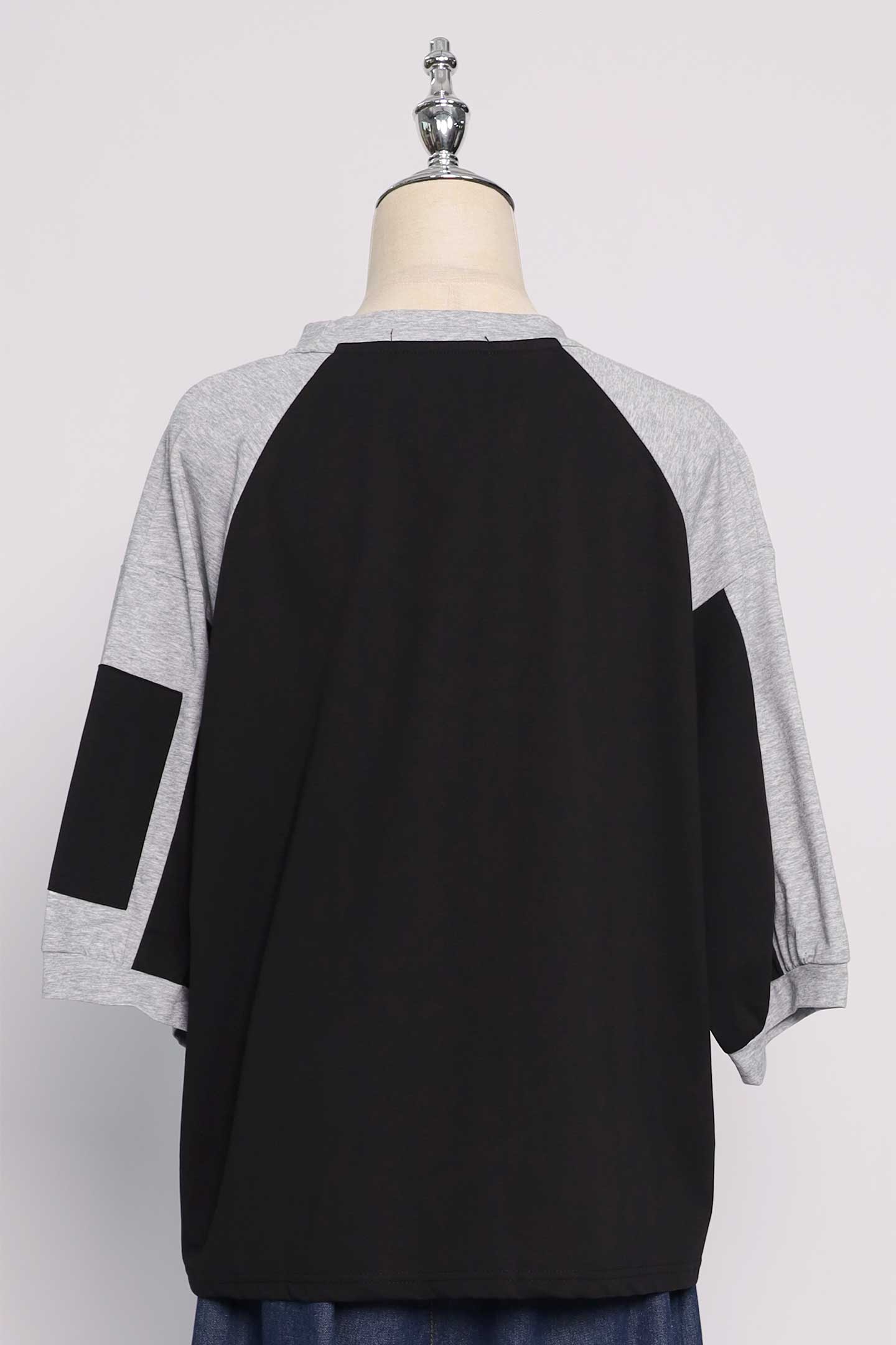 PO - Yewen Colourblock Top in Black