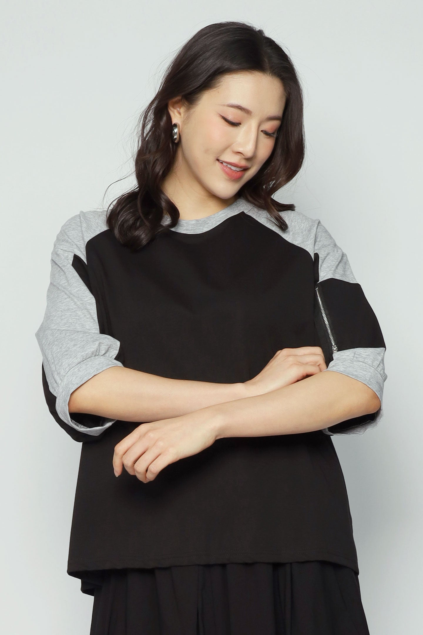 Yewen Colourblock Top in Black