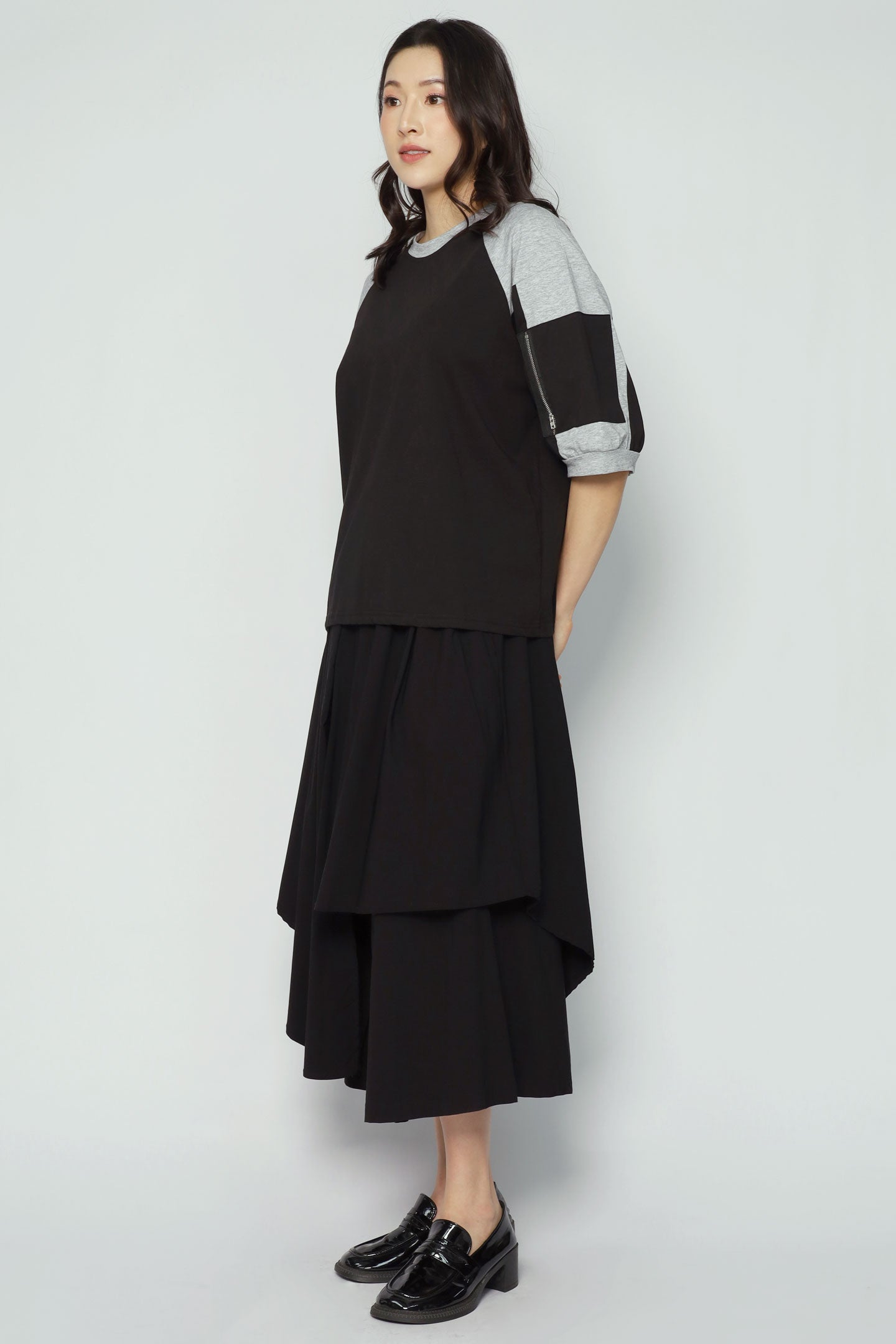 Yewen Colourblock Top in Black
