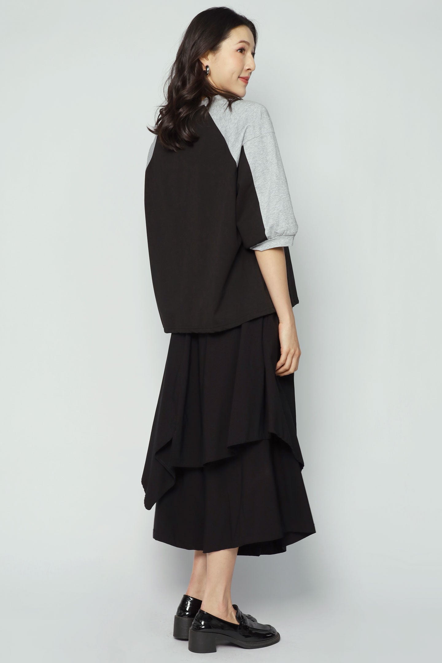 Yewen Colourblock Top in Black