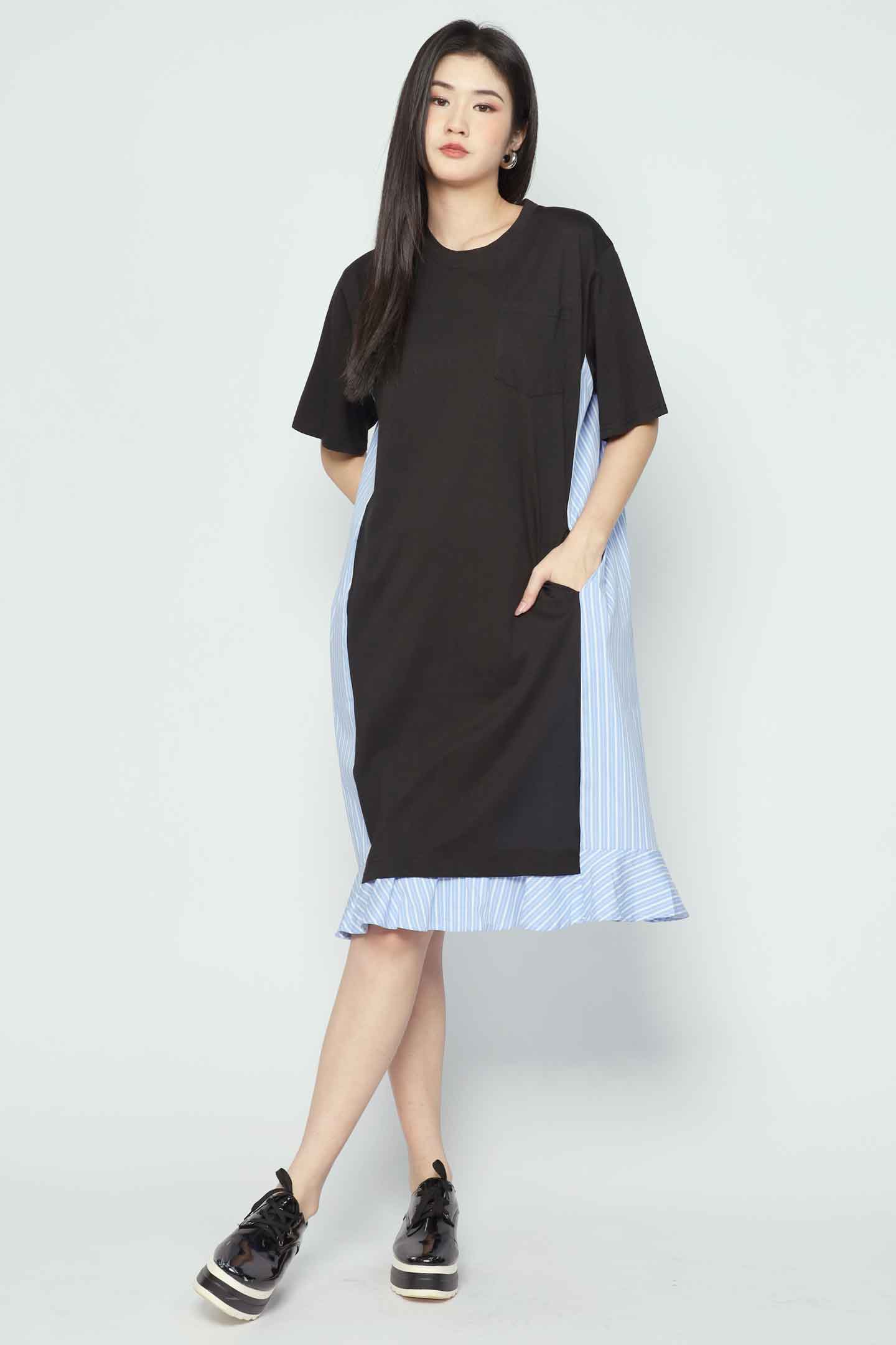Yong Pinstripes Dress in Black