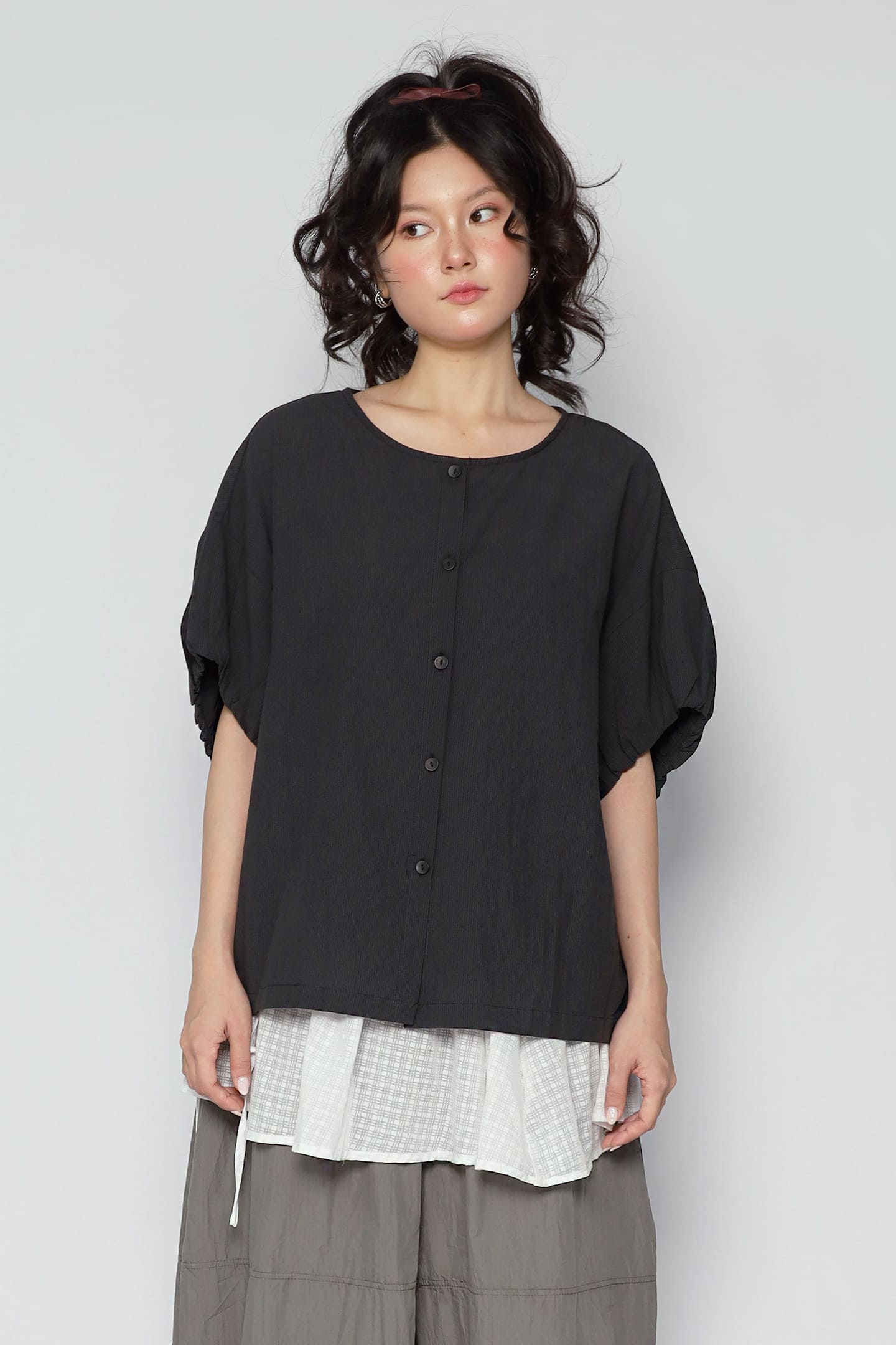 JOY - Yoro Reversible Shirt in Black Stripe