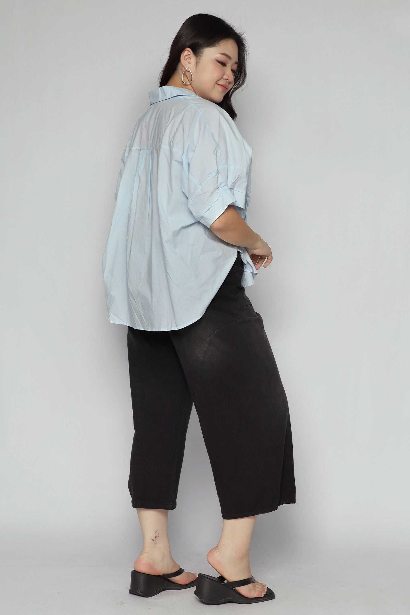 Yuka Pleated Top in Blue