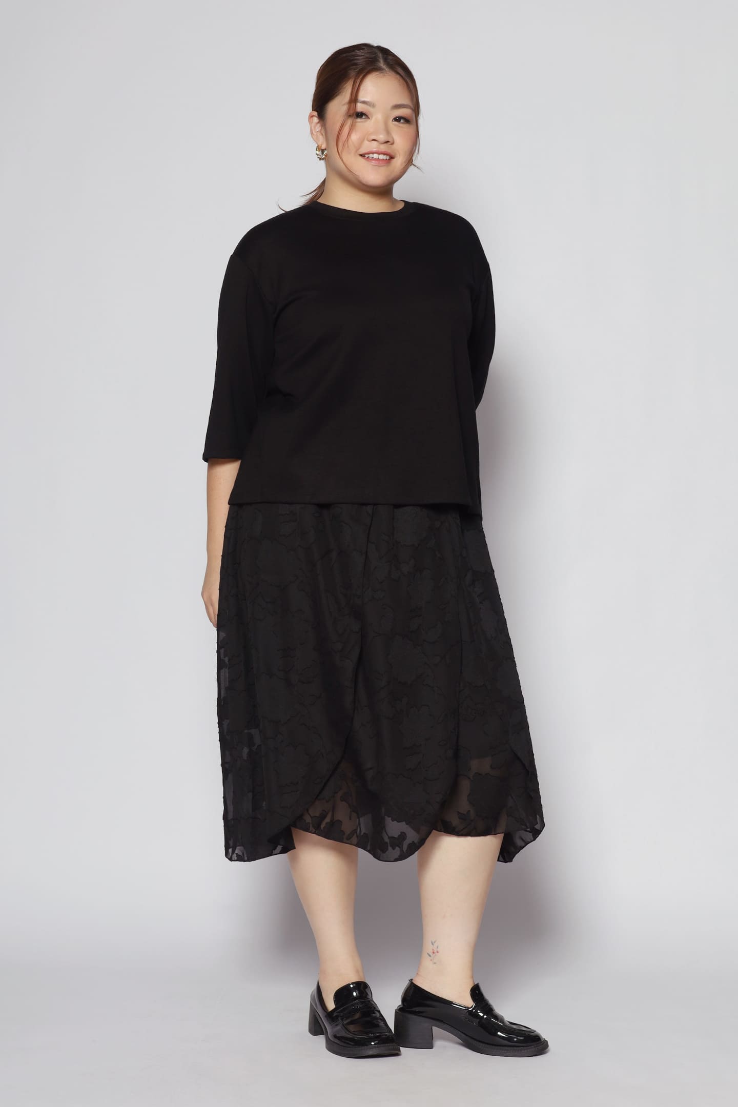 Yun Openback Top in Black