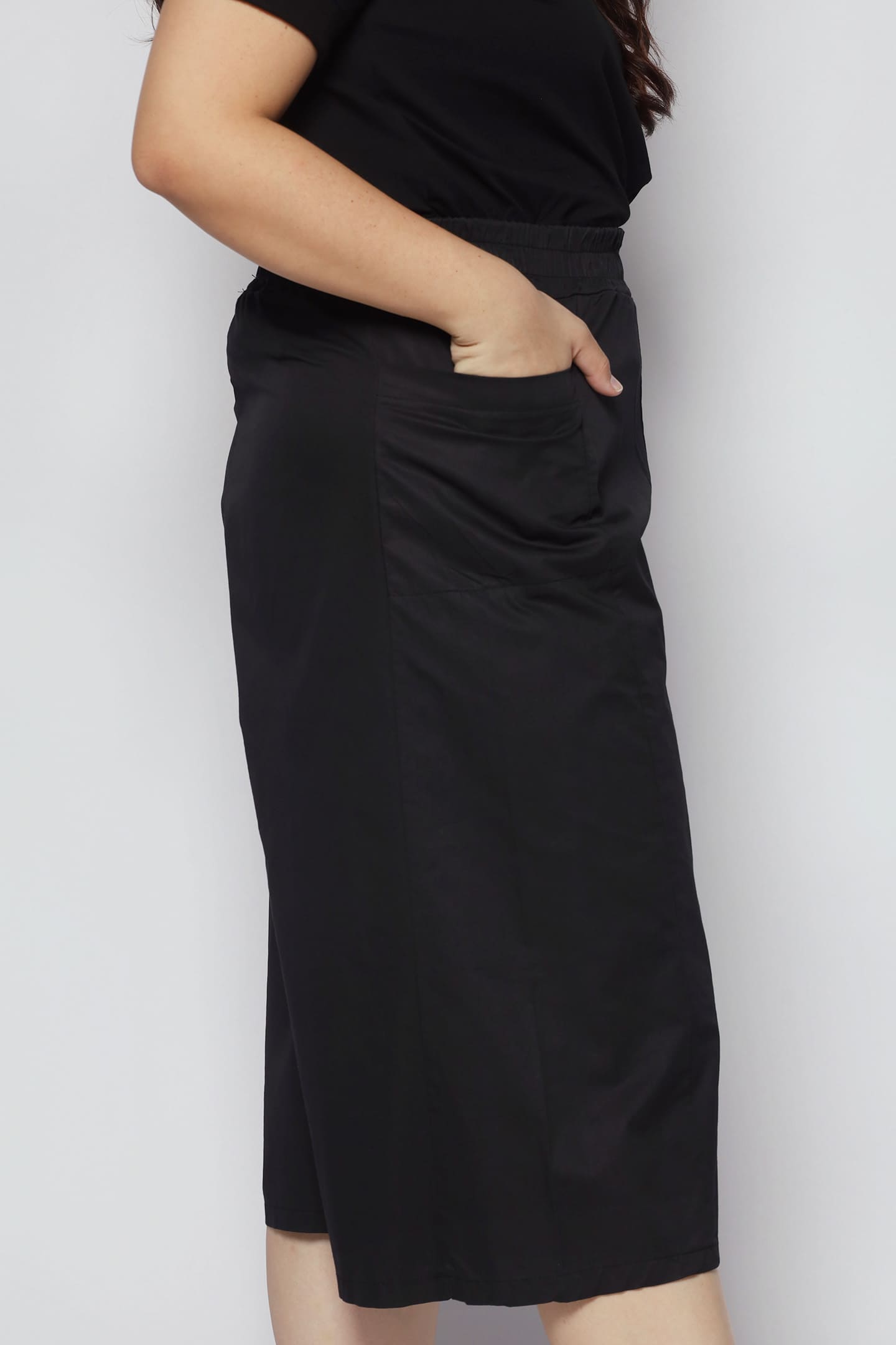 Zant Culottes Pants in Black