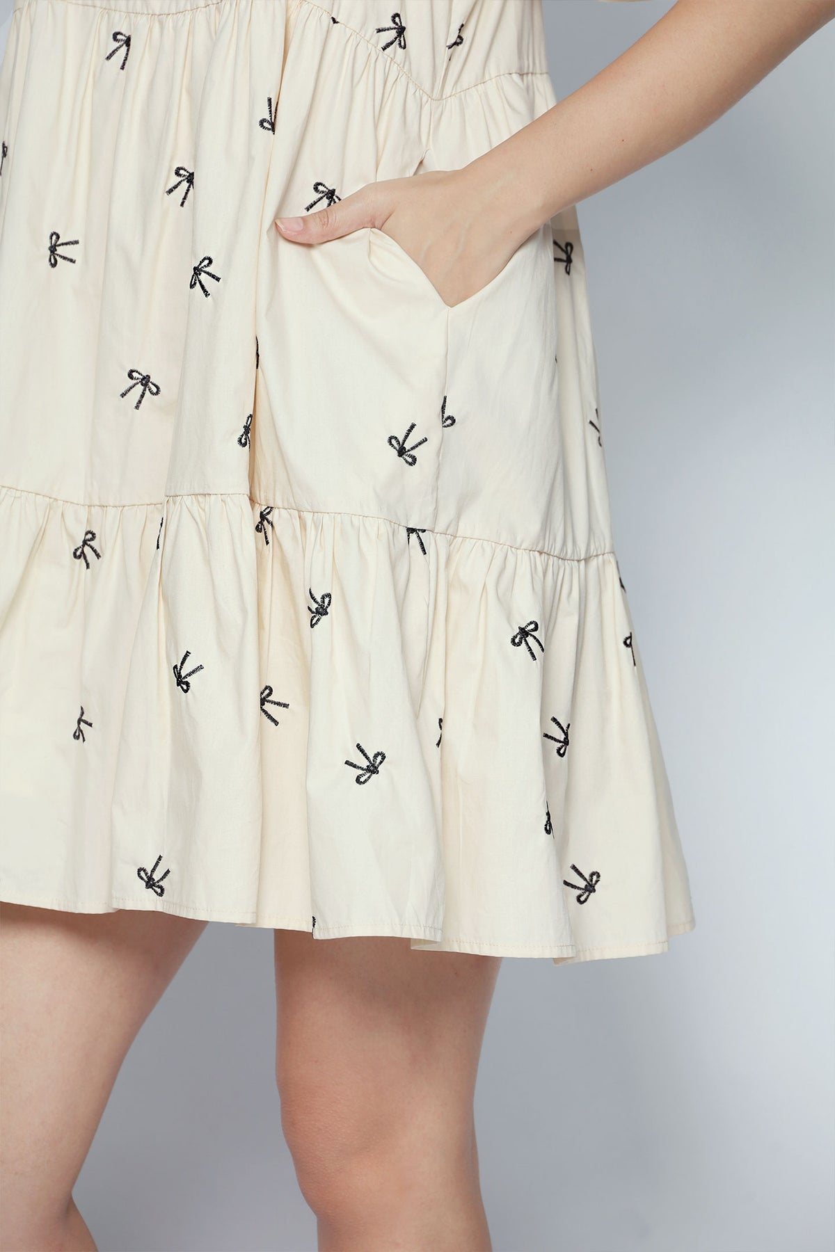 Zozo Dress in Cream Ribbon